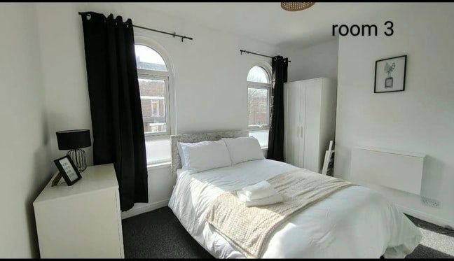 Room on Donegall Road  Main Photo