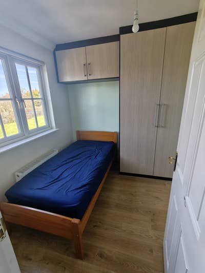Single Room for Rent Near West Sutton Station Main Photo