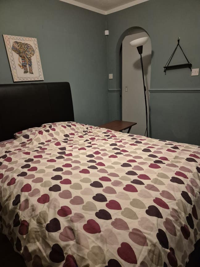 Short-term/Female Ensuite double room LCY Airport Main Photo