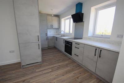 2 Bedroom Flat, Hardwick, Cambridgeshire Main Photo