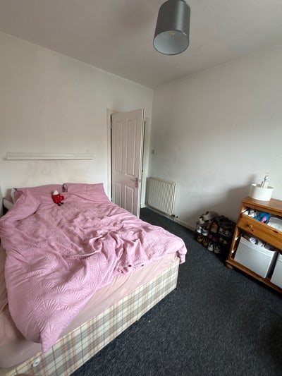 2 Rooms Available in Haymarket/Westend Main Photo