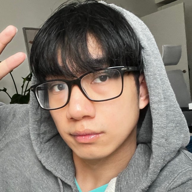About Me ! Main Photo