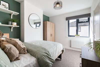 🍀 Beautiful Ensuite Room - Come and See 🍀 Main Photo