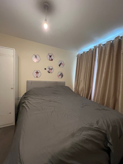 Furnished Double bed room Main Photo