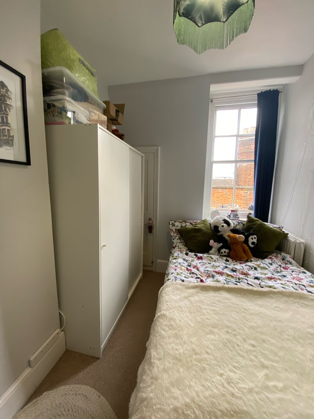 Room in Kennington flat Main Photo