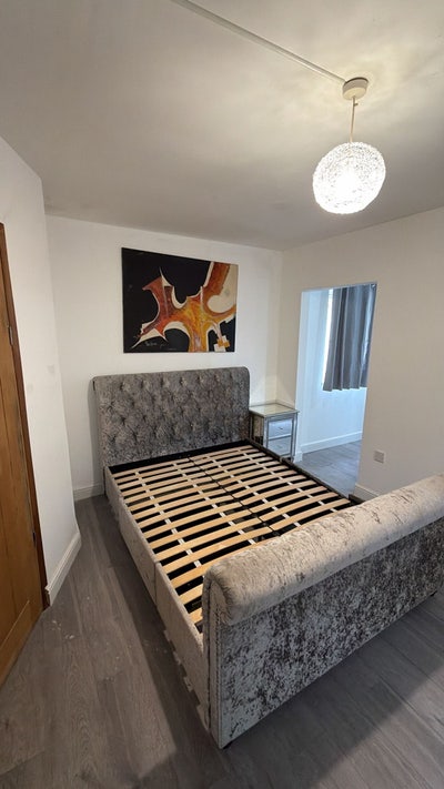 ✨ Spacious Double Room | Bills Included ✨ Main Photo