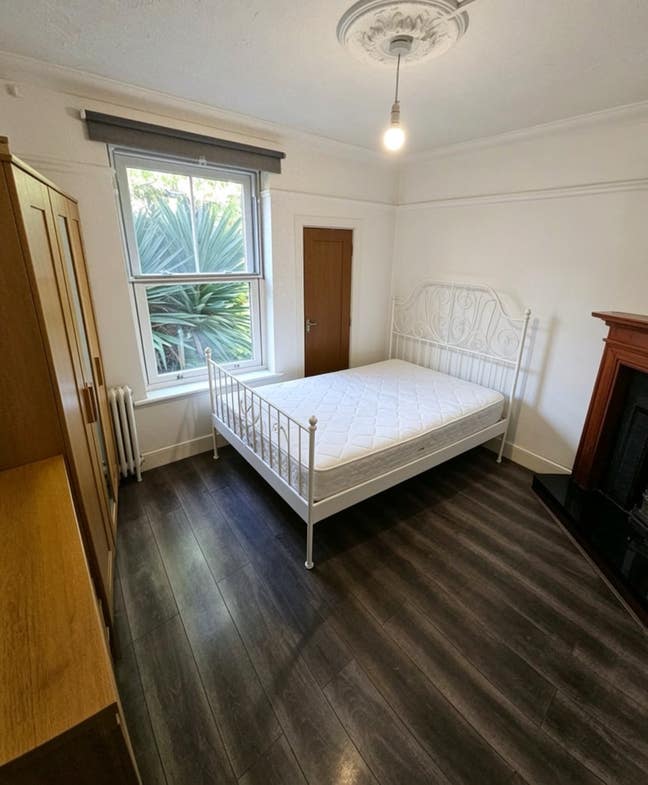 Double Room Available in Grays RM17 Main Photo
