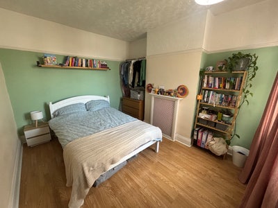 Spacious double room in Horfield  Main Photo
