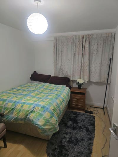 Double Room to rent in BT6 Main Photo