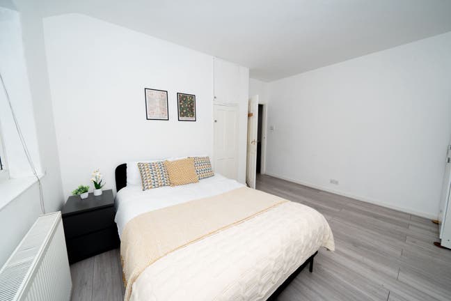 Double Room | Tooting | &pound;1100 Main Photo