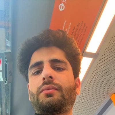 25 year old Male seeks a single or double room Main Photo