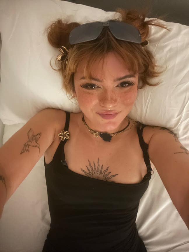 Chill chick looking for flatmates for summer Main Photo