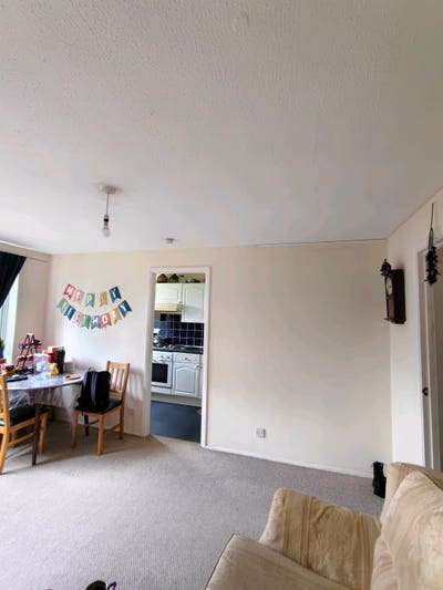 Room for share Main Photo