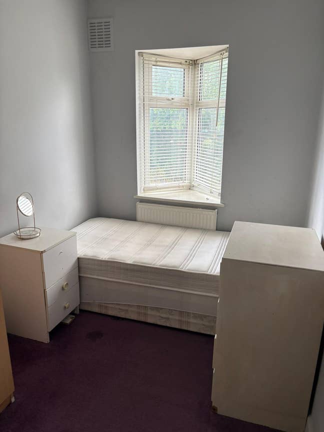 Single room &pound;499 pm Main Photo