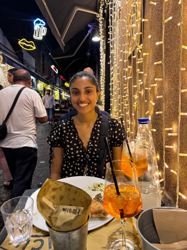 I am 27 from south west London, looking for a... Main Photo