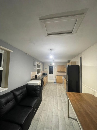 Supported Housing Rooms Available Tyseley B11  Main Photo