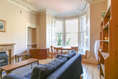 Flat in central Edinburgh looking for a flatmate Main Photo