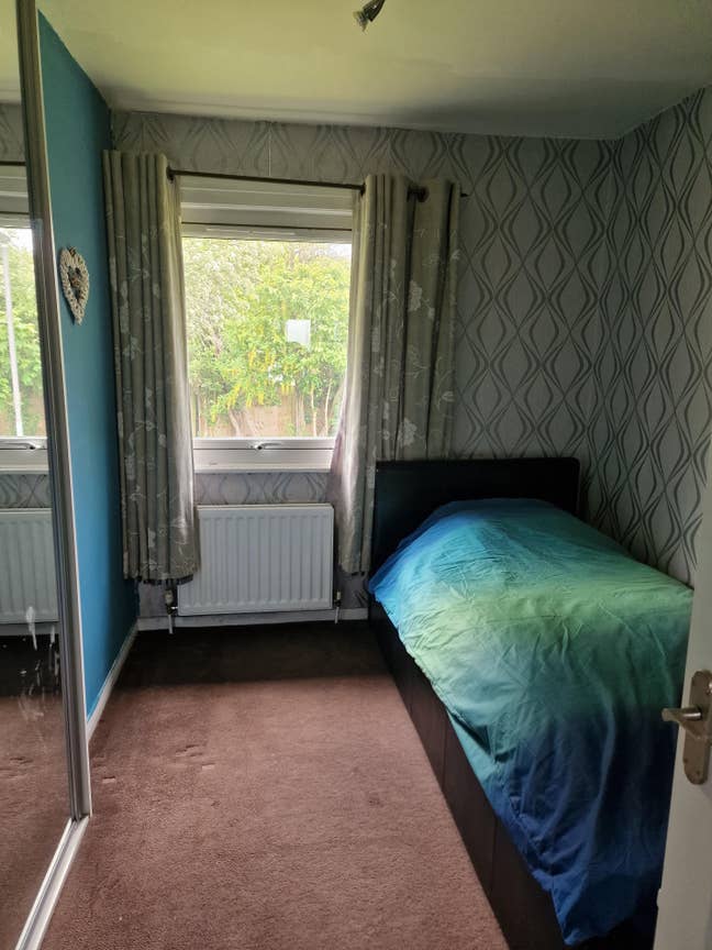 Single bedroom  Main Photo
