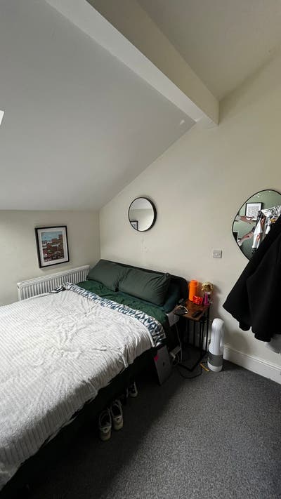 LGBTQ Friendly household in Chorlton Main Photo