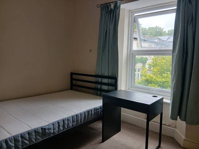 Lovely double room in Redland Main Photo