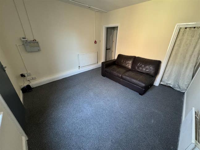 Spacious Room Available for Single Occupancy  Main Photo