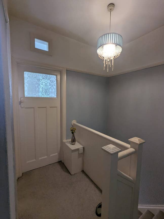 Double Bedroom in Peaceful Home Main Photo