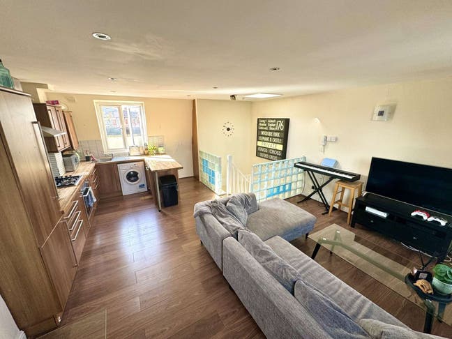 Perfect Summer Sublet in SE1 🌿 London Bridge / Bo Main Photo