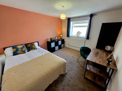 ☀️Modern Room~All Bills Inc~Low Deposit☀️ Main Photo