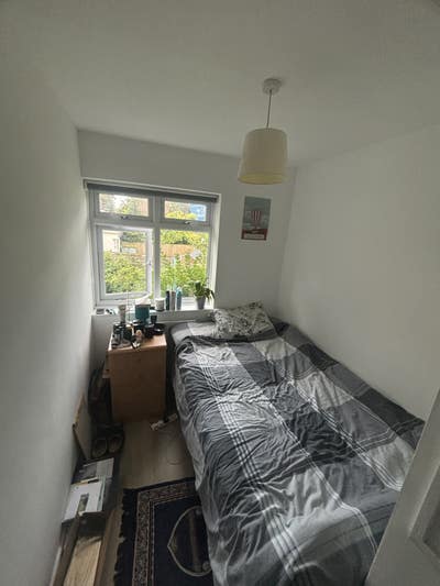 Double Room in Tooting Bec Main Photo