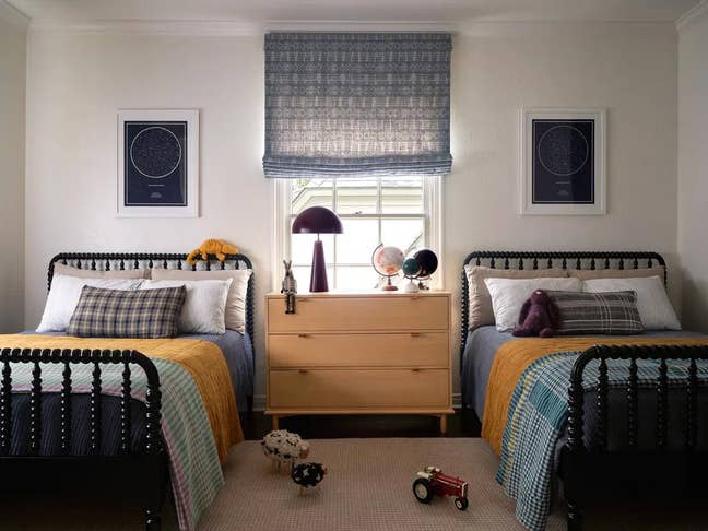 Girls Roomshare -SM3 Morden / Sutton Main Photo