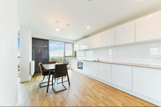 🏙️ Luxury High-Rise | Seven Sisters | Short Let Main Photo