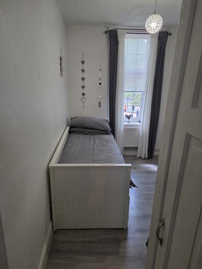Student Room for rent in London Fields  Main Photo