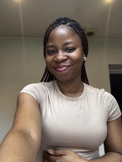 Flatmate for a 2bedroom apartment  Main Photo