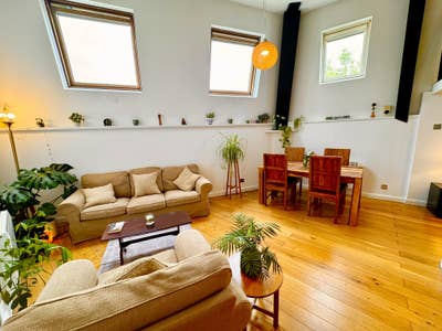 Stunning 2 Bed Hackney Loft (whole flat!) Main Photo