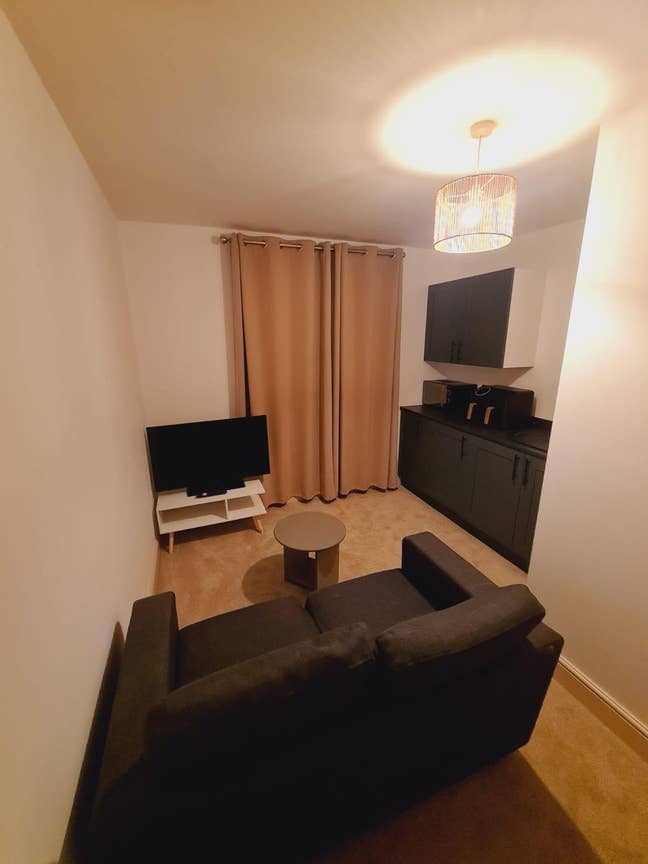 Premium studio appartment *NHS discount* Main Photo