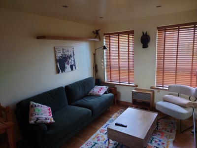 One bedroom furnished flat in central location Main Photo