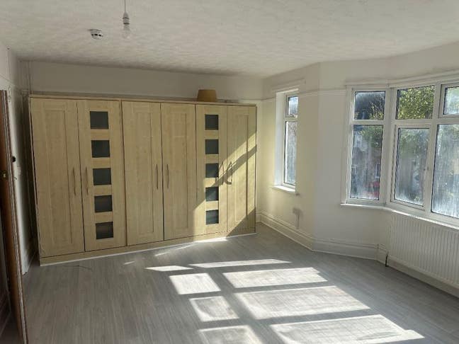 5 Fully Furnished Rooms to Rent – LU4 8JD Main Photo