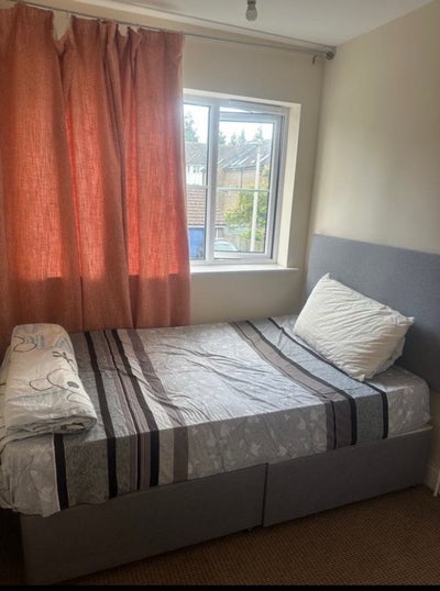 Single Room in Friendly Shared House Main Photo