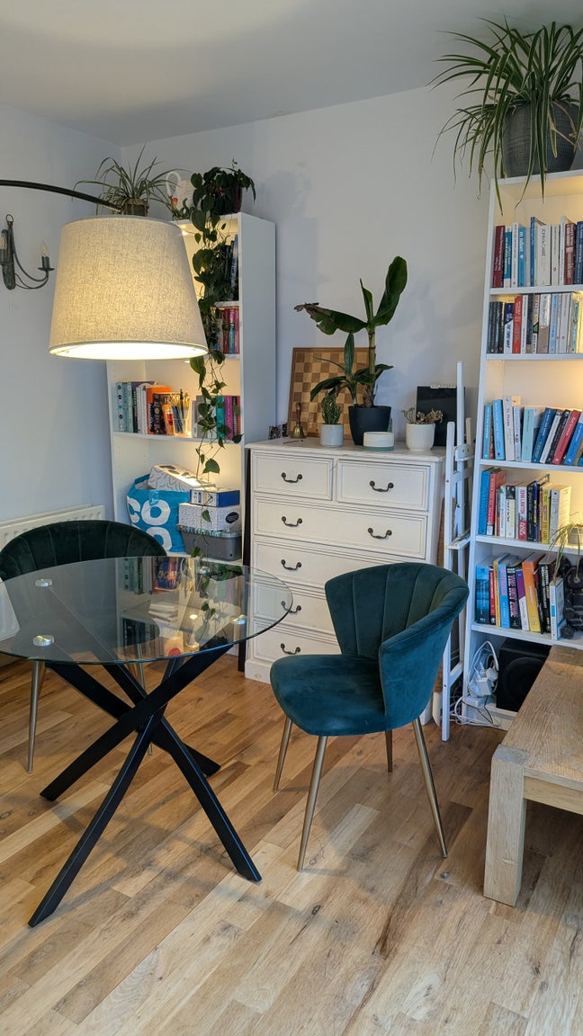 Looking for 2 New Flatmates in 4 People Houseshare Main Photo