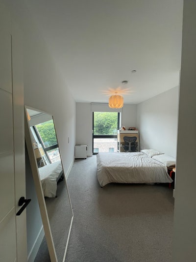 Double Room with En-suite at Lewes Road Main Photo