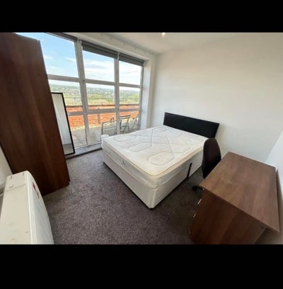 Double Bed with own bathroom.  Main Photo