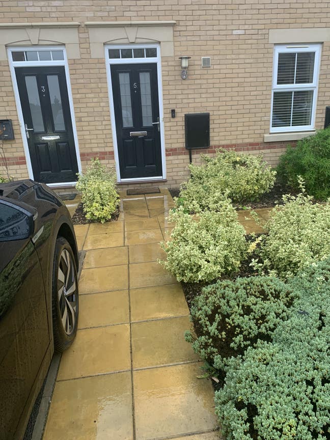 2 bedrooms to let Main Photo