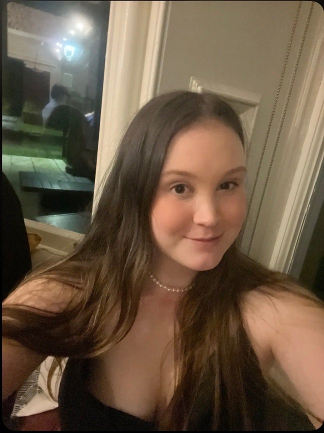 Student Female seeks a double room Main Photo