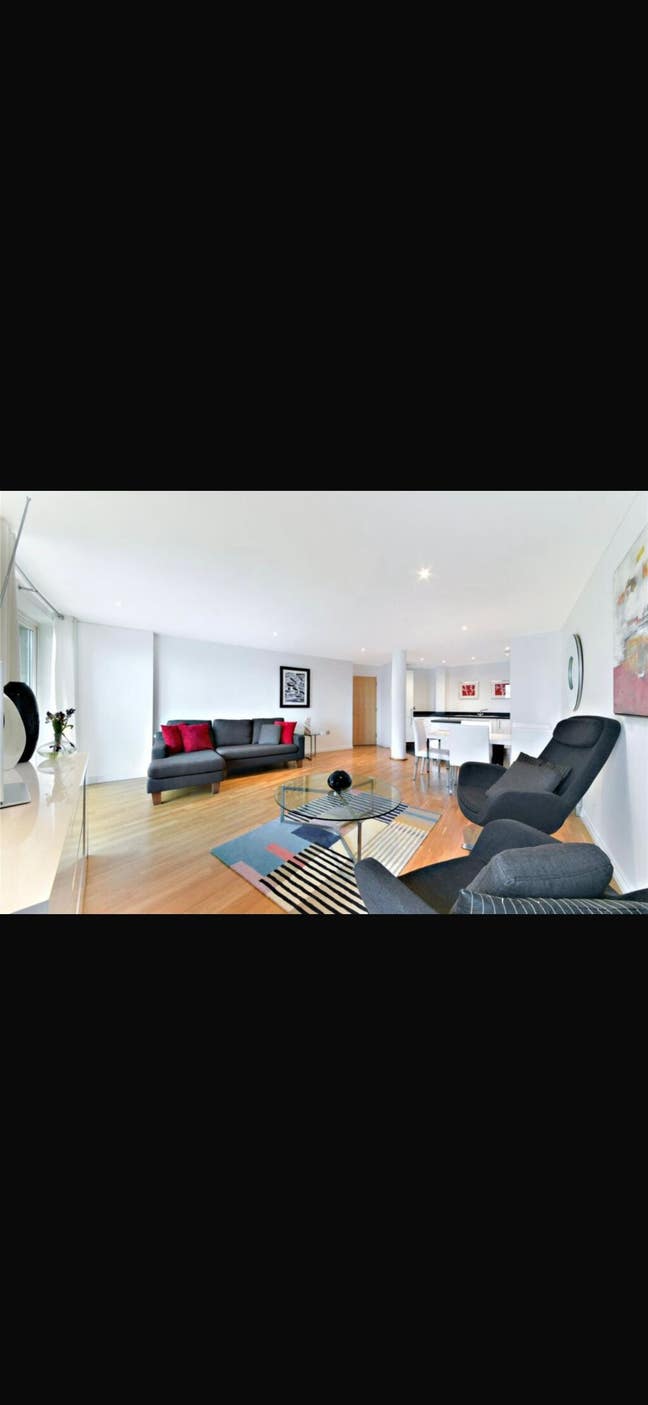 En suite room opposite Battersea power station. Main Photo