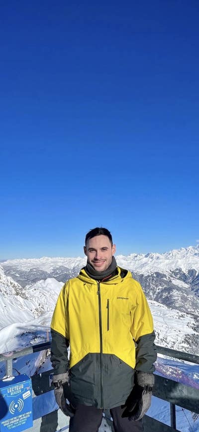 28M Seeking Double Room  Main Photo