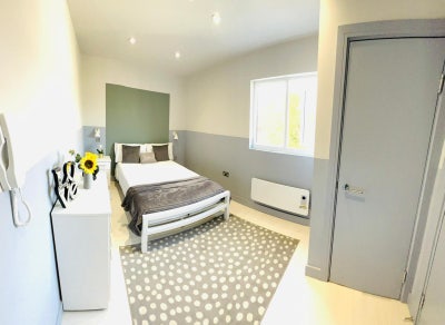 ✨🏡 Studio Flat to Let in – Mitcham Main Photo