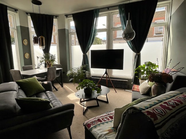 Beautiful Double room in Hammersmith  Main Photo