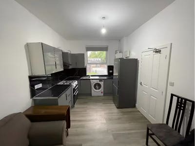 3 Bed-2 Bath Terraced Woodhouse Main Photo