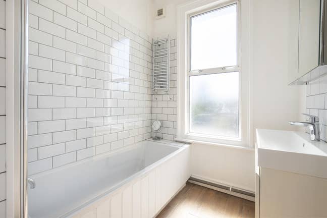 Double Bedroom in Kensal Rise (Imperial Students) Main Photo