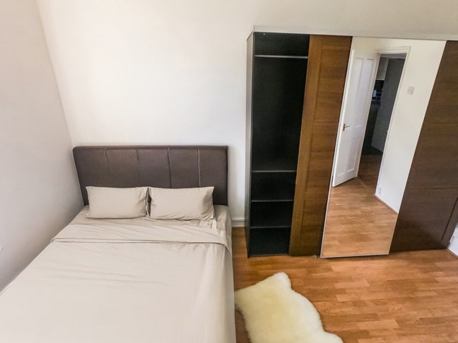 ✨Lovely Double Room in Battersea✨ Main Photo